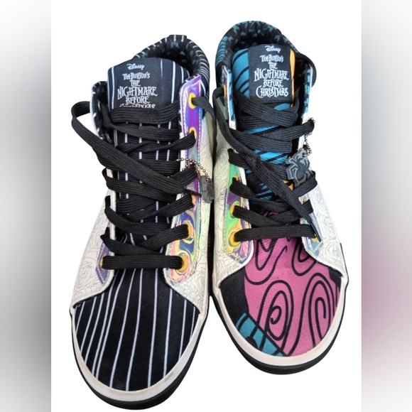 Disney Nightmare Before Christmas Sneakers Size 11 Woman's - Picture 1 of 7